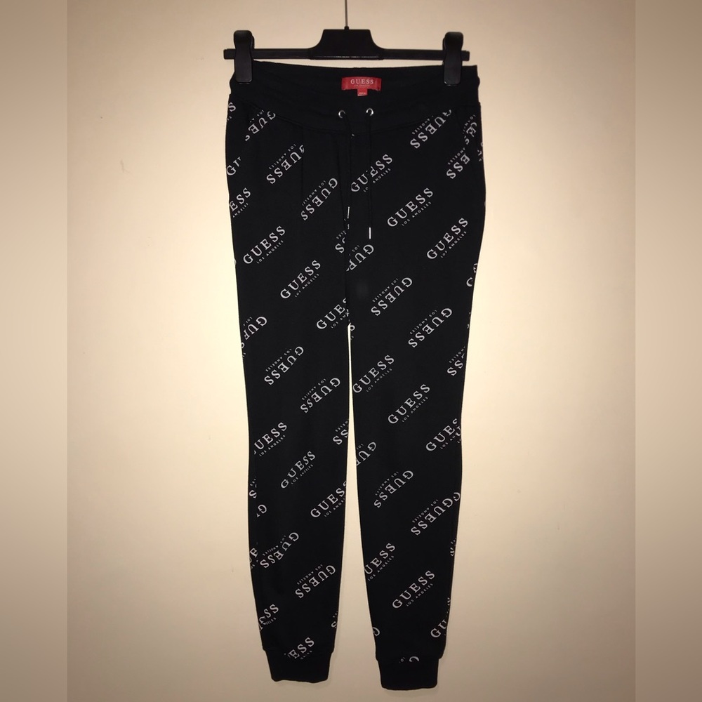 GUESS SLIM FIT TRACK PANTS